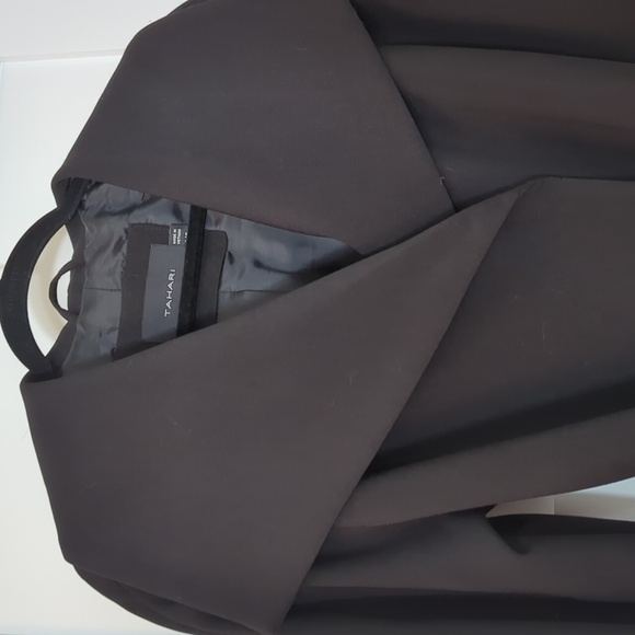 Brand new! Tahari coat - Picture 3 of 8